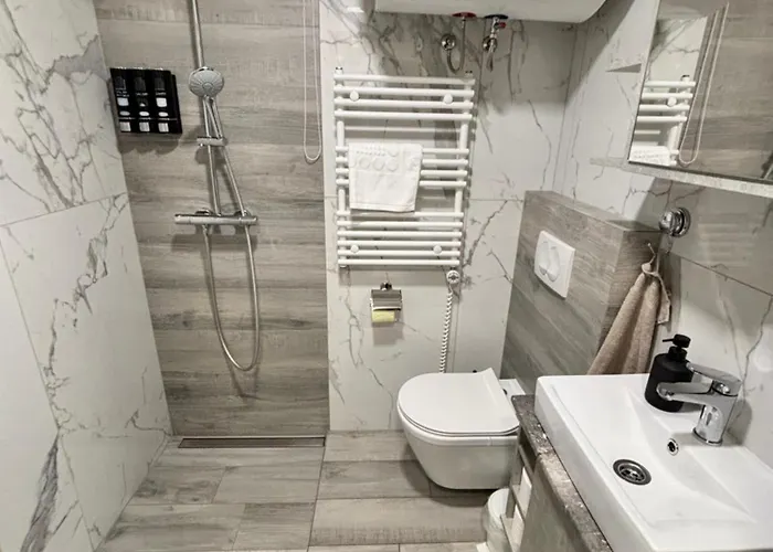 Oddam Hisko Lipa Catez - Cateske Toplice Brežice