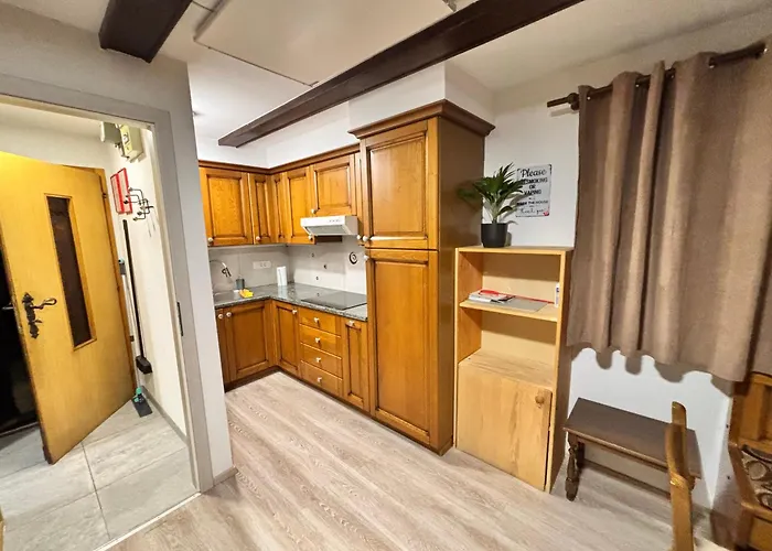 Oddam Hisko Lipa Catez - Cateske Toplice Brežice